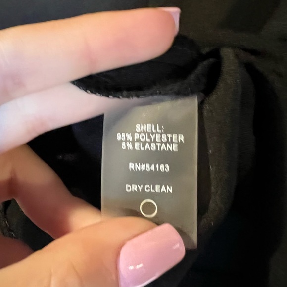 Grommet Split Neck Shift Dress | Tommy Hilfiger - Picture 6 of 6